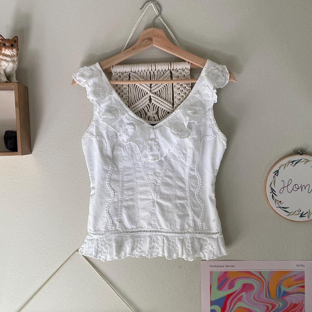 90s vintage white cotton embroidered ruffle tank coastal cowgirl fairy boho